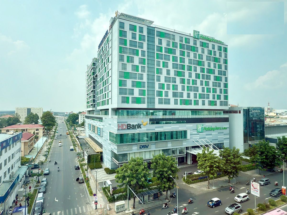 Republic Plaza