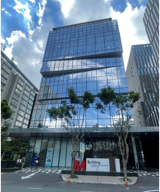  M Building