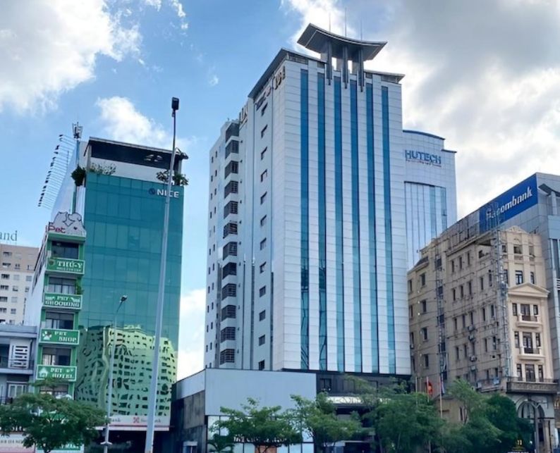 194 Golden Building
