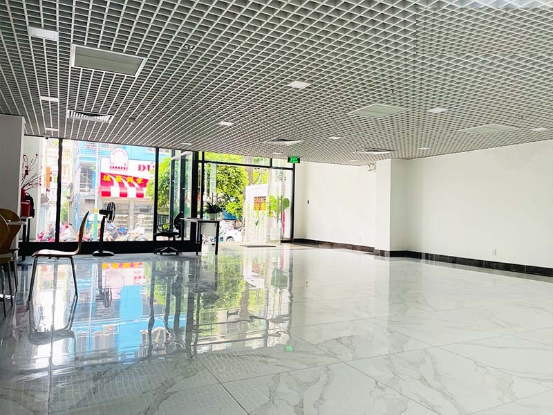 use-building-100-cao-thang-e9a8e640-f289-45de-81c7-c821f9632237.jpg